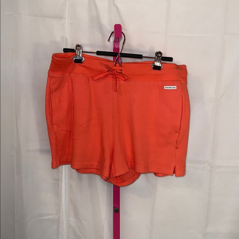 Calvin Klein Jeans Coral Shorts